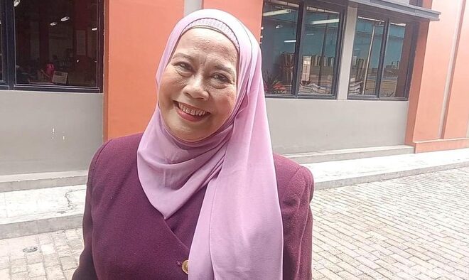 Mata kanan Dewi Yull tidak dapat melihat hasil dari ablasi retina: apa itu?