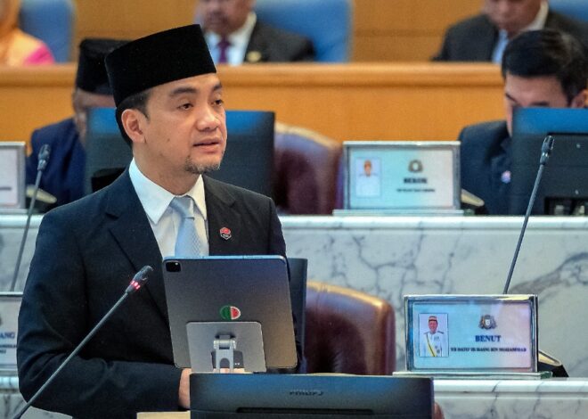 PNS Johor Dapat Bonus Gaji Dua Bulan